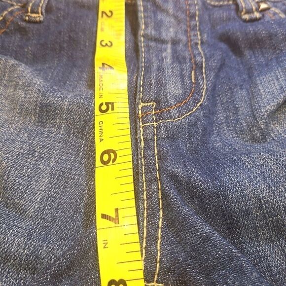 jean shorts, distressed  with frayed hem, juniors size 11 - Picture 5 of 5